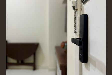 Apartamento à venda com 52m², 2 quartos e sem vagaSala - fechadura digital