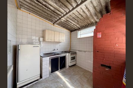 Apartamento à venda com 52m², 2 quartos e sem vagaÁrea comum - salão de festas - churrasqueira