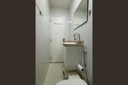 Apartamento à venda com 52m², 2 quartos e sem vagaBanheiro social