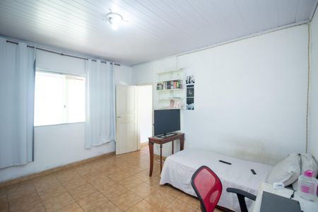Casa para alugar com 300m², 3 quartos e 2 vagasQuarto 1