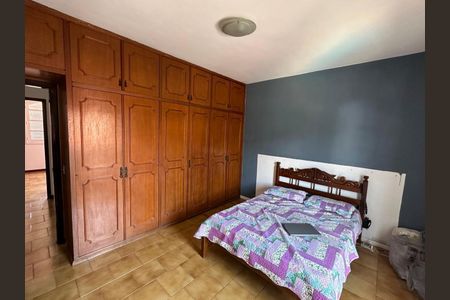 Casa de condomínio à venda com 460m², 4 quartos e 4 vagasQuarto 1