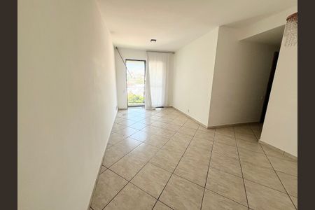 Apartamento à venda com 68m², 3 quartos e 1 vagaSala
