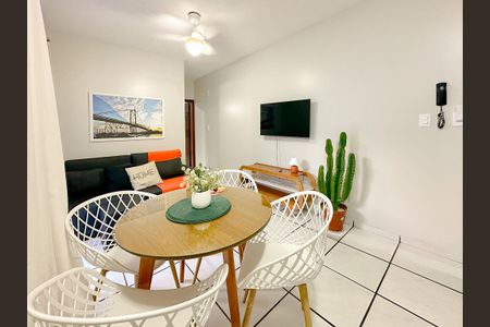 Sala de Jantar de apartamento para alugar com 1 quarto, 55m² em Cachoeira do Bom Jesus, Florianópolis