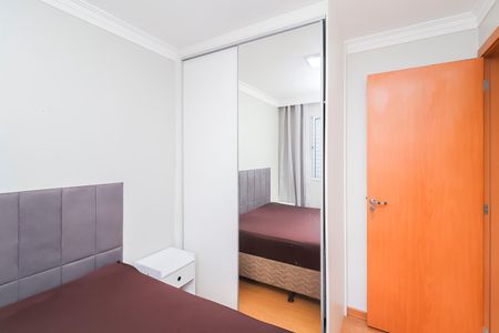 Apartamento para alugar com 44m², 2 quartos e 1 vagaQuarto 1 - Armários