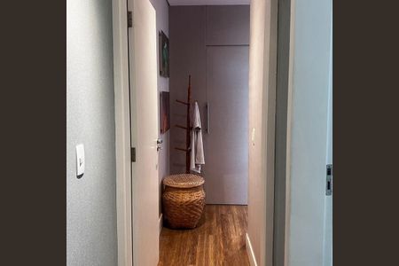 Apartamento à venda com 130m², 2 quartos e 2 vagas Apartamento à venda com 130m², 2 quartos e 2 vagasCorredor