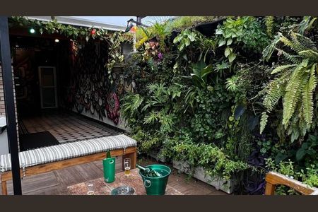Apartamento à venda com 130m², 2 quartos e 2 vagas Apartamento à venda com 130m², 2 quartos e 2 vagasÁrea Externa