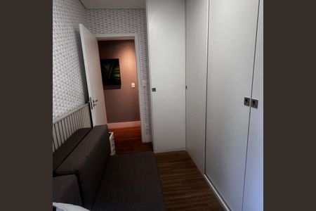 Quarto de apartamento à venda com 2 quartos, 130m² em Utinga, Santo André
