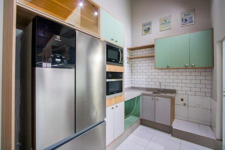 Apartamento à venda com 130m², 2 quartos e 2 vagasCozinha/Área de serviço/Espaço gourmet