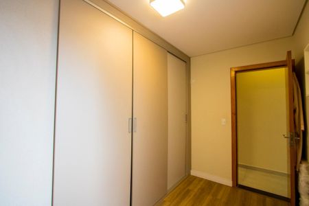 Apartamento à venda com 130m², 2 quartos e 2 vagasQuarto 2