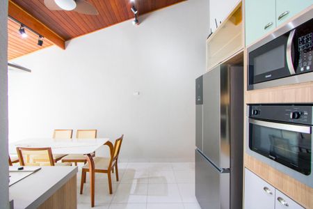 Apartamento à venda com 130m², 2 quartos e 2 vagasCozinha/Área de serviço/Espaço gourmet