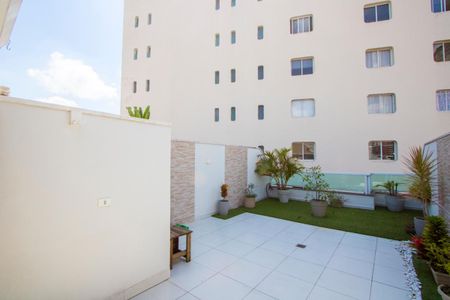 Apartamento à venda com 130m², 2 quartos e 2 vagasÁrea externa