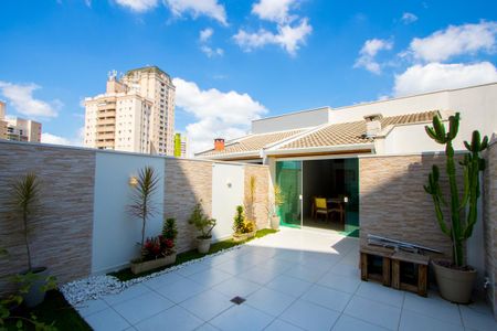 Apartamento à venda com 130m², 2 quartos e 2 vagasÁrea externa