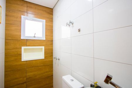 Apartamento à venda com 130m², 2 quartos e 2 vagasBanheiro social