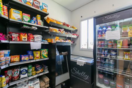 Apartamento para alugar com 42m², 2 quartos e 1 vaga Apartamento para alugar com 42m², 2 quartos e 1 vagaÁrea comum - Mercadinho