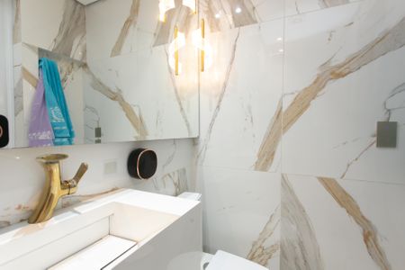 Apartamento para alugar com 42m², 2 quartos e 1 vaga Apartamento para alugar com 42m², 2 quartos e 1 vagaBanheiro