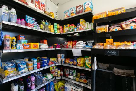 Apartamento para alugar com 42m², 2 quartos e 1 vaga Apartamento para alugar com 42m², 2 quartos e 1 vagaÁrea comum - Mercadinho