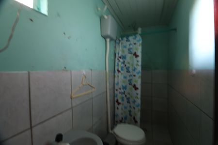 Casa à venda com 260m², 3 quartos e sem vagaBanheiro -Fundos