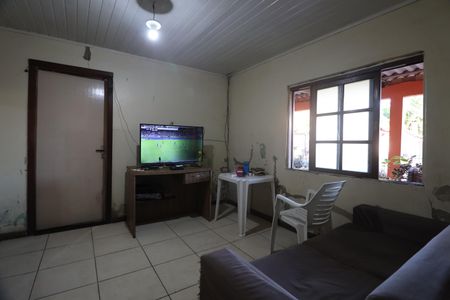 Sala de casa à venda com 3 quartos, 260m² em Harmonia, Canoas
