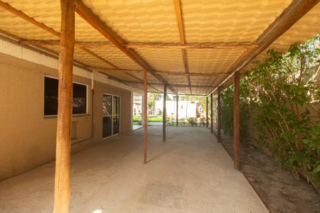Apartamento para alugar com 38m², 2 quartos e 1 vagaÁrea comum - Salão de festas
