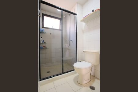 Apartamento à venda com 74m², 3 quartos e 1 vagaBanheiro da Suíte