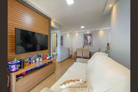 Sala de apartamento à venda com 2 quartos, 60m² em Jaguaribe, Osasco