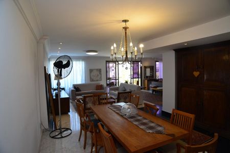 Apartamento à venda com 526m², 4 quartos e 3 vagasSala