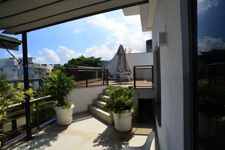 Apartamento à venda com 526m², 4 quartos e 3 vagasVaranda