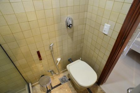 Apartamento à venda com 526m², 4 quartos e 3 vagasBanheiro Suíte 3