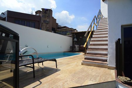 Apartamento à venda com 526m², 4 quartos e 3 vagasPiscina