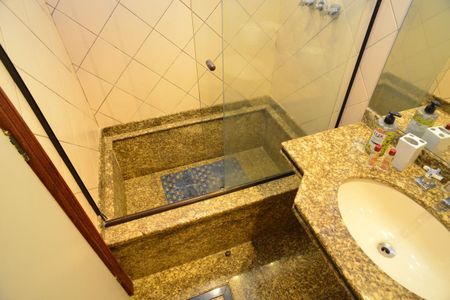 Apartamento à venda com 526m², 4 quartos e 3 vagasBanheiro Suíte 1