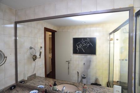 Apartamento à venda com 526m², 4 quartos e 3 vagasBanheiro Suíte Principal