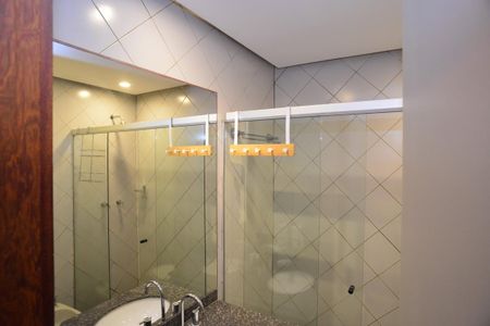 Apartamento à venda com 526m², 4 quartos e 3 vagasBanheiro Suíte 2