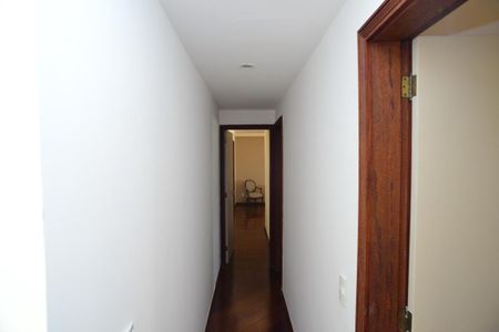 Apartamento à venda com 526m², 4 quartos e 3 vagasCorredor