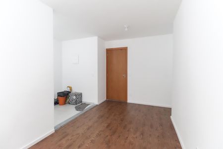 Sala de apartamento para alugar com 2 quartos, 44m² em Colônia (zona Leste), São Paulo