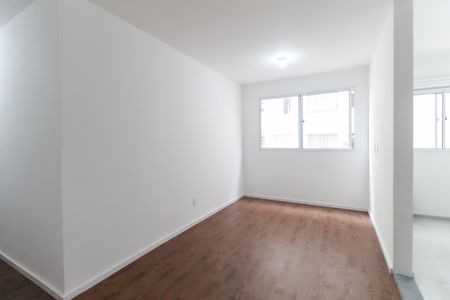 Sala de apartamento para alugar com 2 quartos, 44m² em Colônia (zona Leste), São Paulo
