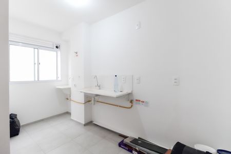 Apartamento para alugar com 44m², 2 quartos e 1 vagaCozinha - Área de Serviço