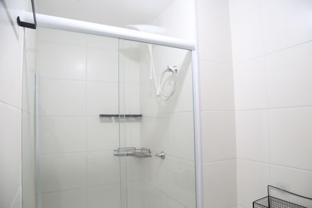 Banheiro de apartamento para alugar com 1 quarto, 29m² em Jardim Mirante, São Paulo