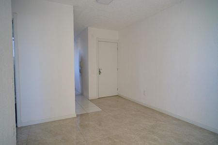 Sala  de apartamento para alugar com 2 quartos, 42m² em Passo das Pedras, Porto Alegre