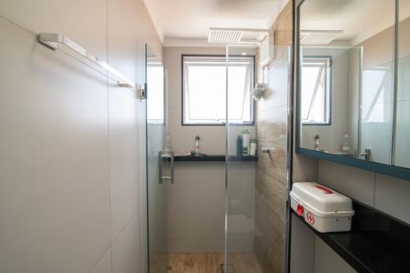 Apartamento para alugar com 62m², 2 quartos e 1 vagaBanheiro do Quarto 2 Suíte