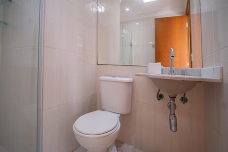 Apartamento à venda com 68m², 2 quartos e 2 vagasBanheiro