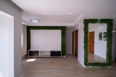 Apartamento à venda com 68m², 2 quartos e 2 vagasSala