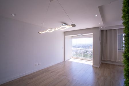 Apartamento à venda com 68m², 2 quartos e 2 vagasSala