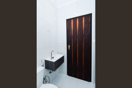 Casa à venda com 200m², 2 quartos e 7 vagasBanheiro Social
