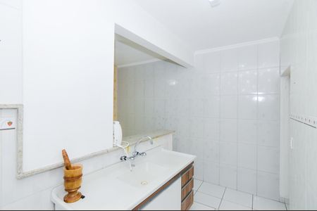 Casa à venda com 200m², 2 quartos e 7 vagasCozinha 2