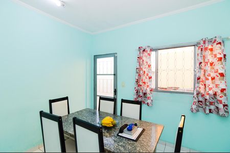 Casa à venda com 200m², 2 quartos e 7 vagasCozinha