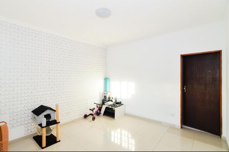 Casa à venda com 200m², 2 quartos e 7 vagasQuarto 2