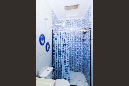 Casa à venda com 200m², 2 quartos e 7 vagasBanheiro Social 2