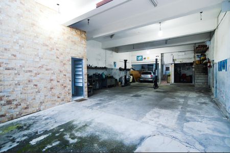 Casa à venda com 200m², 2 quartos e 7 vagasGaragem