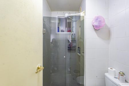 Apartamento à venda com 55m², 3 quartos e 1 vaga Apartamento à venda com 55m², 3 quartos e 1 vagaBanheiro