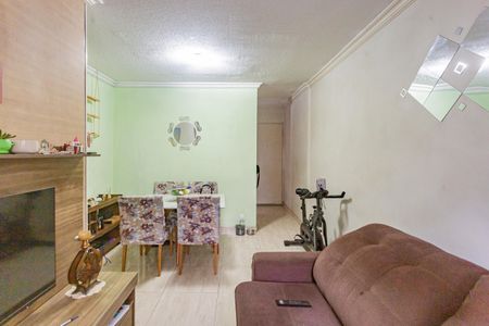 Sala de apartamento para alugar com 3 quartos, 55m² em Jardim Santa Emilia, São Paulo